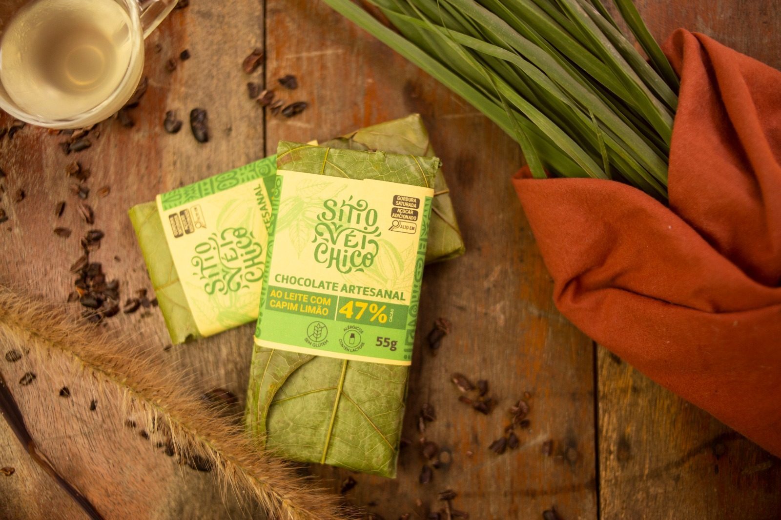 Chocolate Artesanal 47% Ao Leite – com Capim Limão | Barra 55g